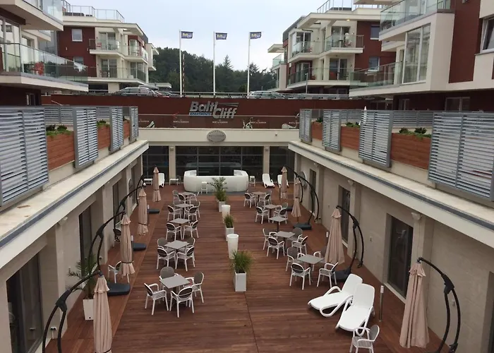 Private Baltic Cliff 公寓 尼彻兹