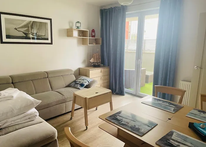 Private Baltic Cliff 公寓 *